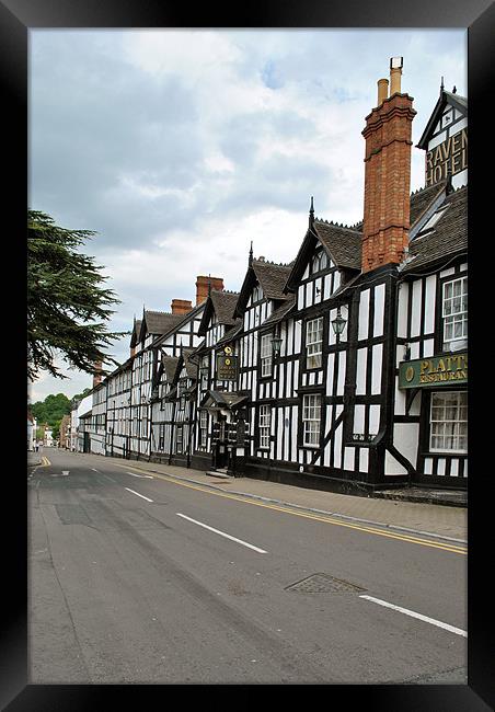 St Andrews Street,Droitwich Spa Framed Print by graham young