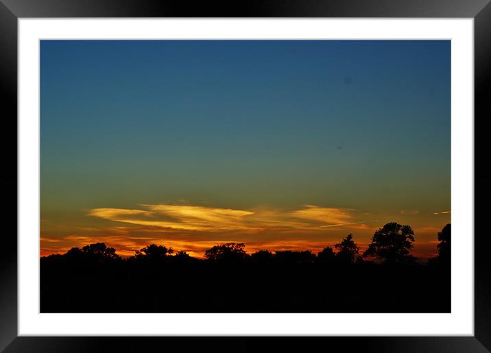 Nuneaton Sunset Framed Mounted Print by Frankie Arkell