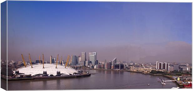 Emirates Cable Car Skyline Canvas Print by David French