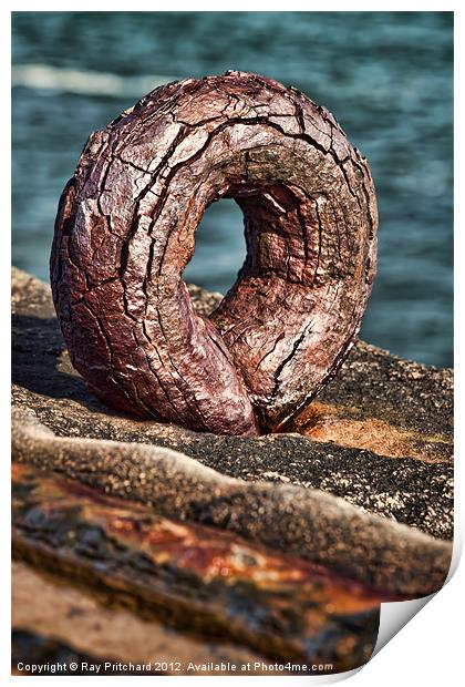 Old Rusty Hoop Print by Ray Pritchard