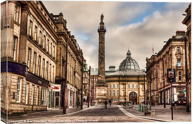 Newcastle City Centre Canvas Print by Ray Pritchard