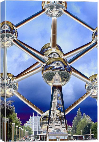 The Atomium Canvas Print by les tobin