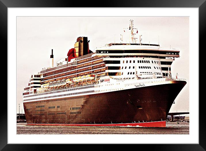 Queen Mary 2 Framed Mounted Print by Louise Godwin