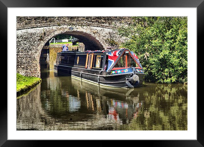 Grand Union Canal Framed Mounted Print by Richard Thomas