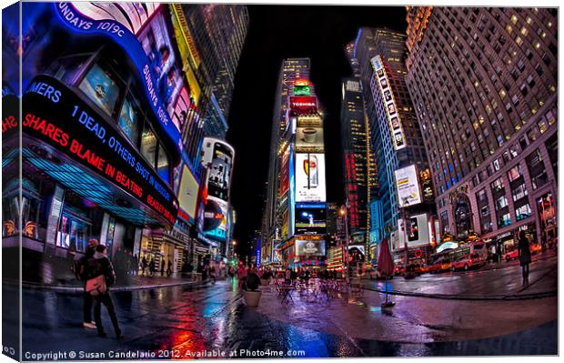 The City That Never Sleeps Canvas Print by Susan Candelario