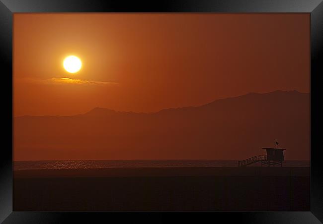 Sunset in Venice Beach Framed Print by Panas Wiwatpanachat