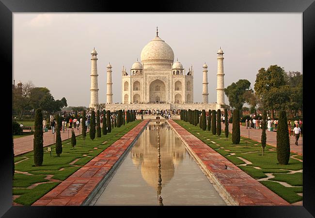 Taj Mahal India Framed Print by peter schickert