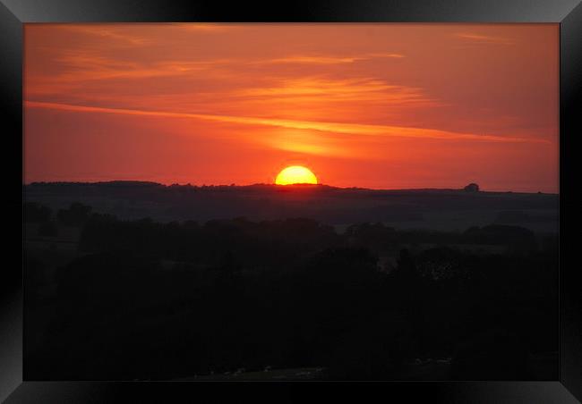 Flaming Cotswold's Sunset Framed Print by Elaine Lanighan
