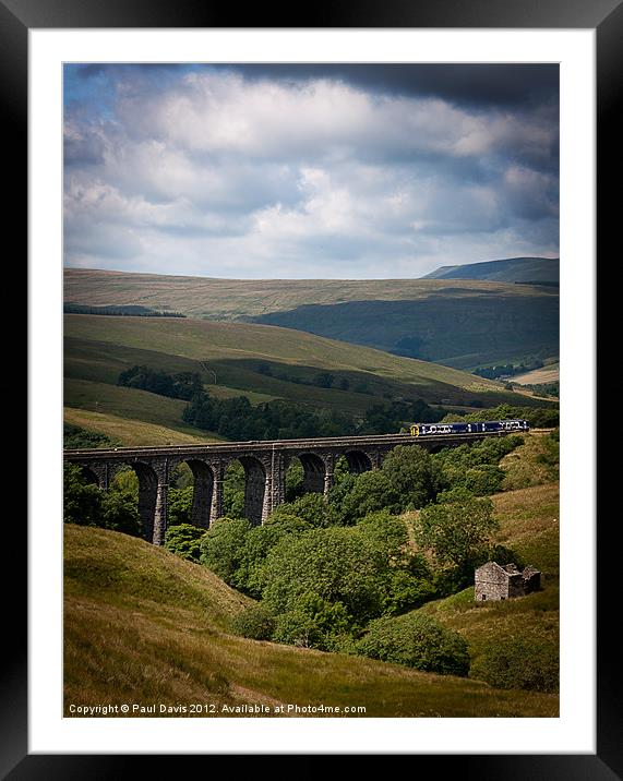 Train crossing viaduct Framed Mounted Print by Paul Davis