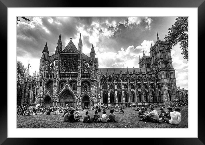 Westminster Abbey (mono) Framed Mounted Print by Rob Hawkins