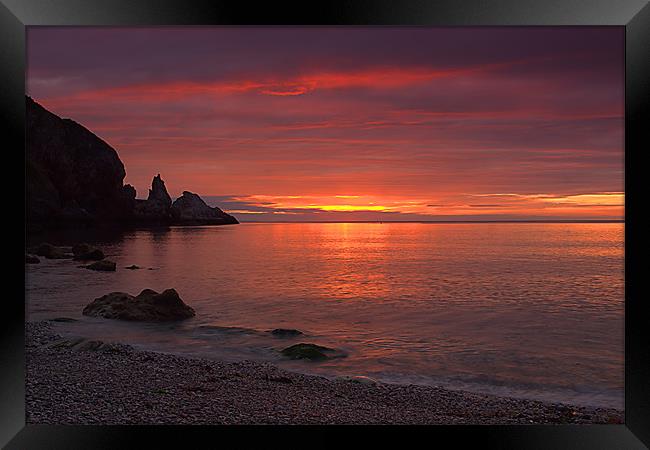 Redgate beach sunrise Framed Print by kevin wise