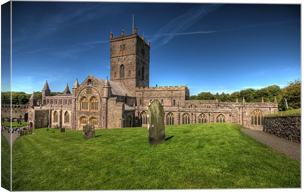 St Davids Cathedral Pembrokeshire 6 Canvas Print by Steve Purnell