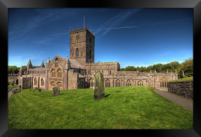 St Davids Cathedral Pembrokeshire 6 Framed Print by Steve Purnell