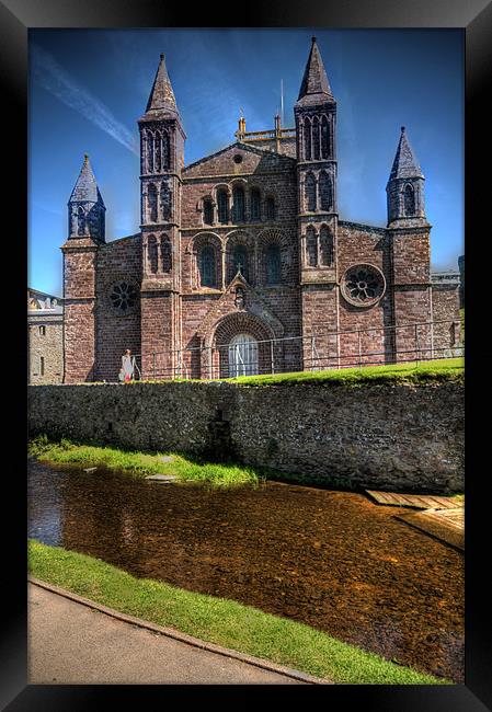 St Davids Cathedral Pembrokeshire 7 Framed Print by Steve Purnell
