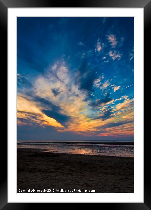 Sun set at Hunstanton. Framed Mounted Print by Lee Daly