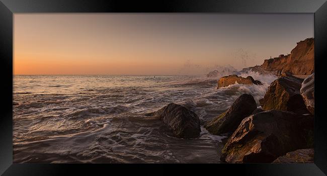 Tides rush in - Happisburgh Framed Print by Simon Wrigglesworth