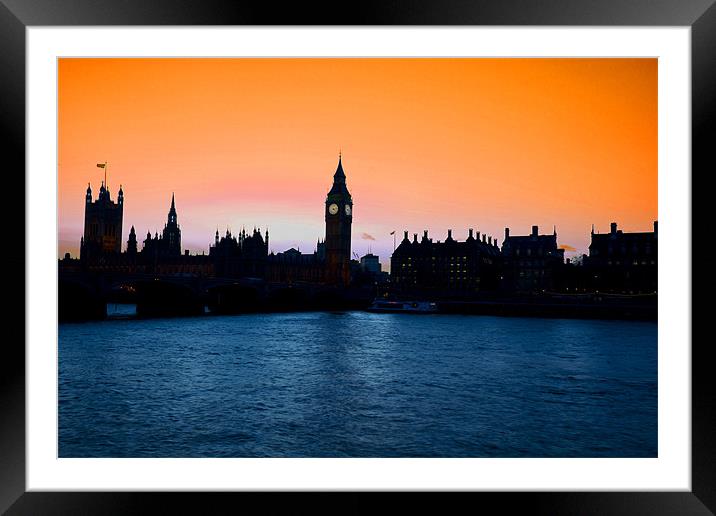 Big Ben and the houses of Parliament Framed Mounted Print by David French