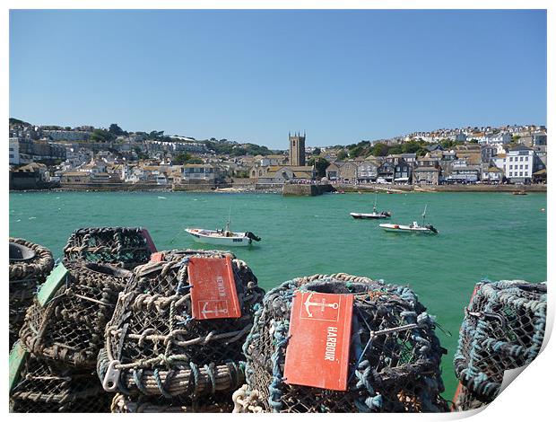 St Ives Harbour Print by Tom Smart