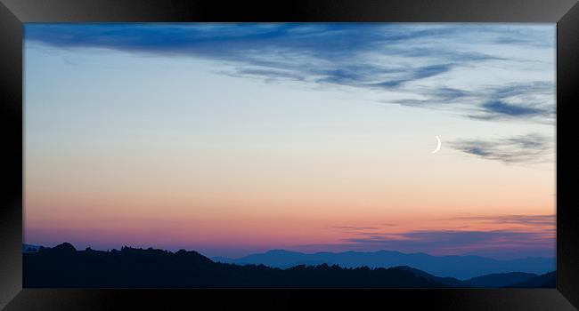 Crescent moon twilight Framed Print by Ian Middleton