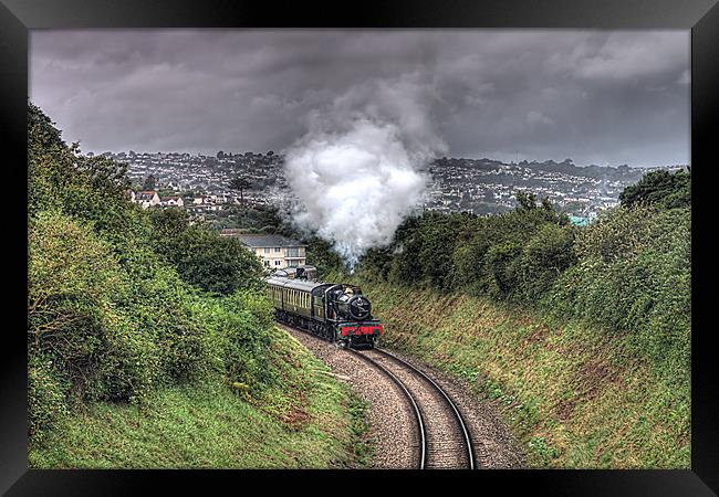 Steam train Framed Print by kevin wise
