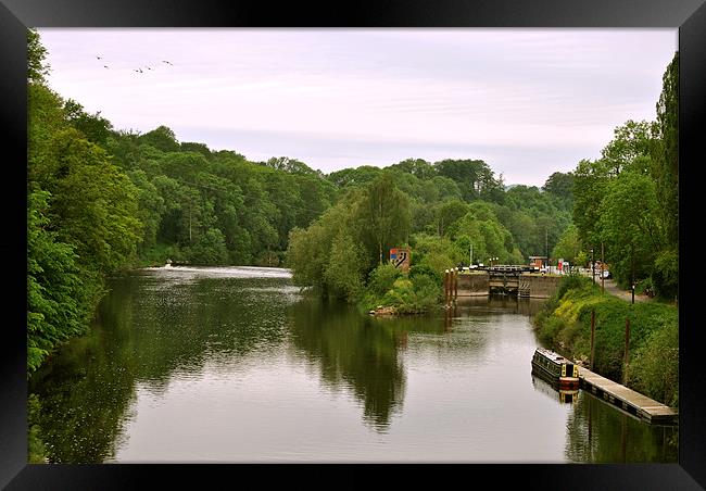 Holt Fleet Lock and Weir Framed Print by graham young