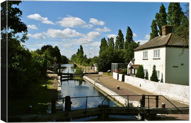 Southall Top Lock Canvas Print by graham young