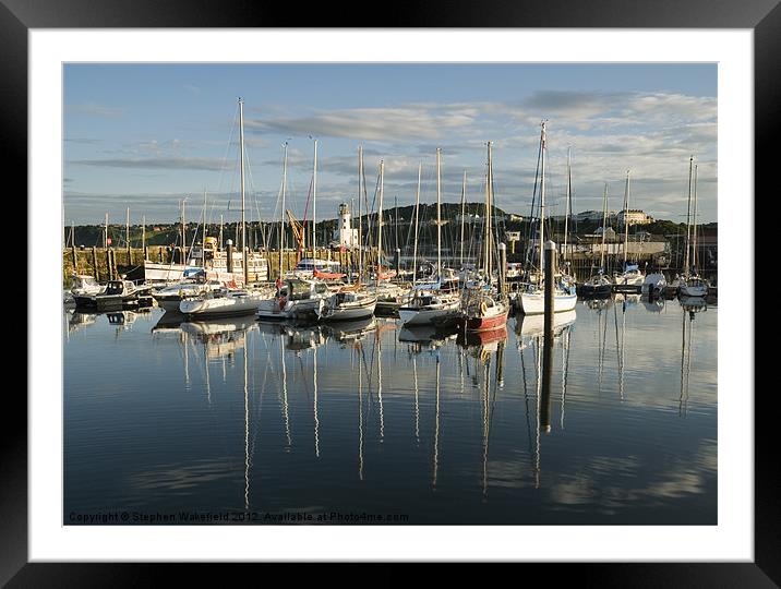Scarborough harbour in evening light No 3 Framed Mounted Print by Stephen Wakefield