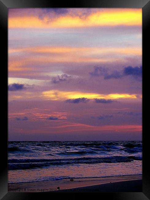Colorful End Of The Day Framed Print by Susan Medeiros
