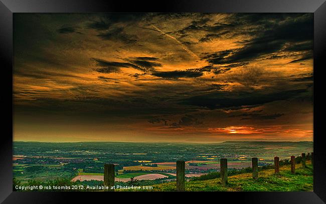 SUNSET VIEW Framed Print by Rob Toombs