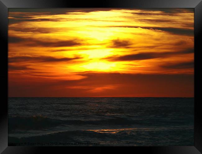 Billowed Sunset Framed Print by Susan Medeiros
