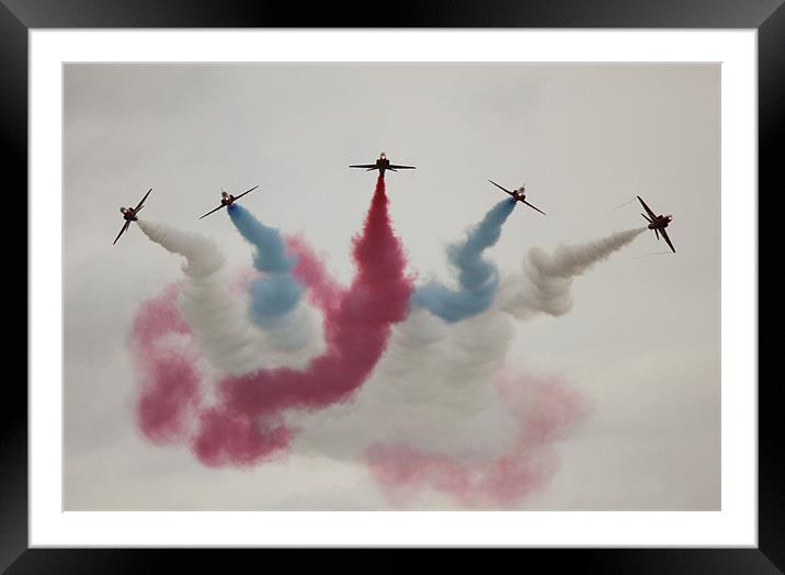 Red Arrows Framed Mounted Print by Paul Farrell Photography