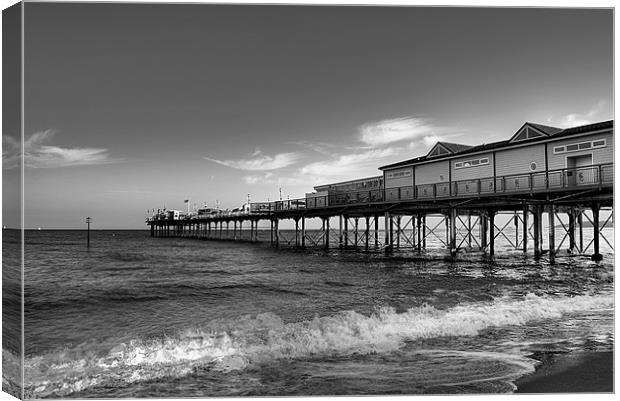 Teignmouth Pier Canvas Print by Louise Wagstaff