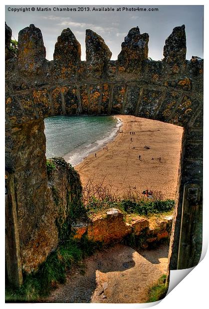 Entrance to Barafundle Bay Print by Martin Chambers