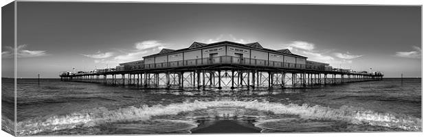 Teignmouth Pier, Mirrored. Canvas Print by Louise Wagstaff