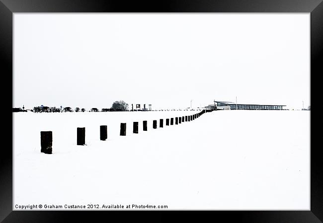 Chilterns Gateway Centre, Dunstable Downs Framed Print by Graham Custance