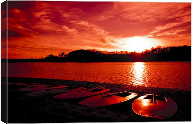 Red Sky at Ardingly Reservoiur Canvas Print by Eddie Howland