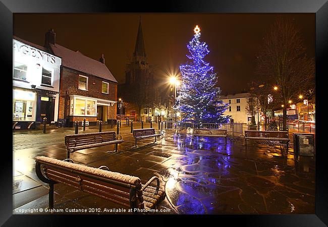 Christmas in Dunstable Framed Print by Graham Custance