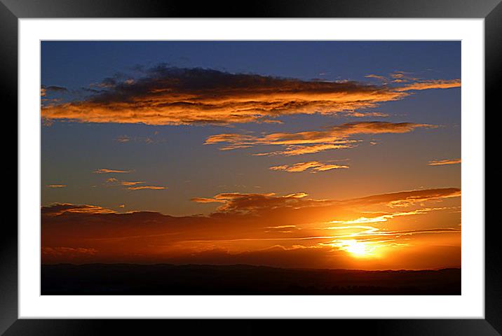 BEAUTIFULL SUNSET Framed Mounted Print by dale rys (LP)