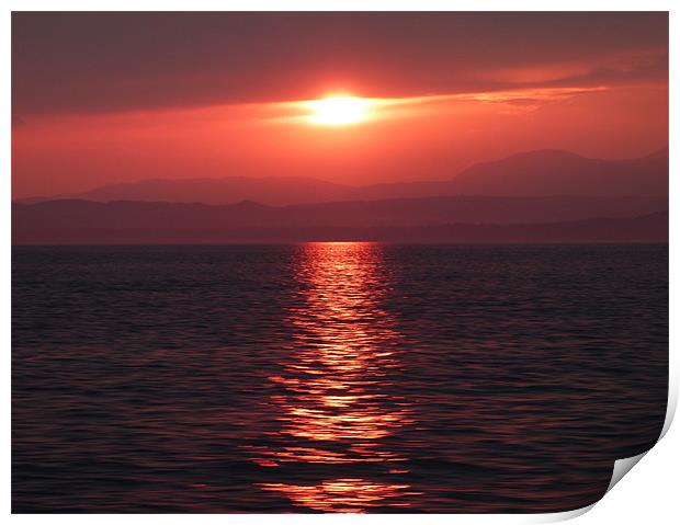 Sunset on lake Garda Print by Lynn hanlon