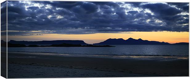 Islands of Eigg and Rum from Camusdarach, Scotland Canvas Print by Linda More