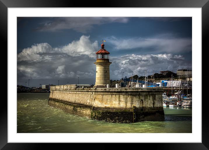 Ramsgate harbour Lighthouse Framed Mounted Print by Ian Hufton