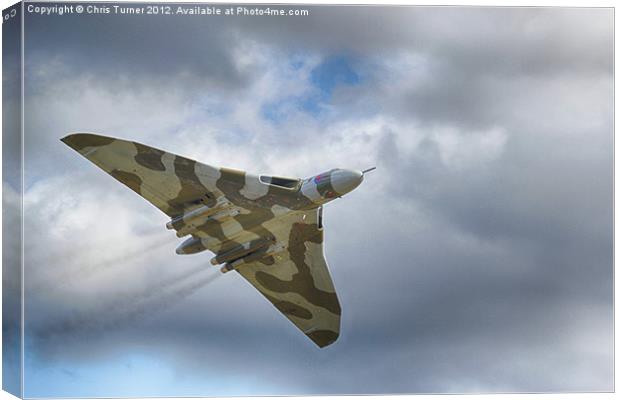 Avro Vulcan - XH558 Canvas Print by Chris Turner