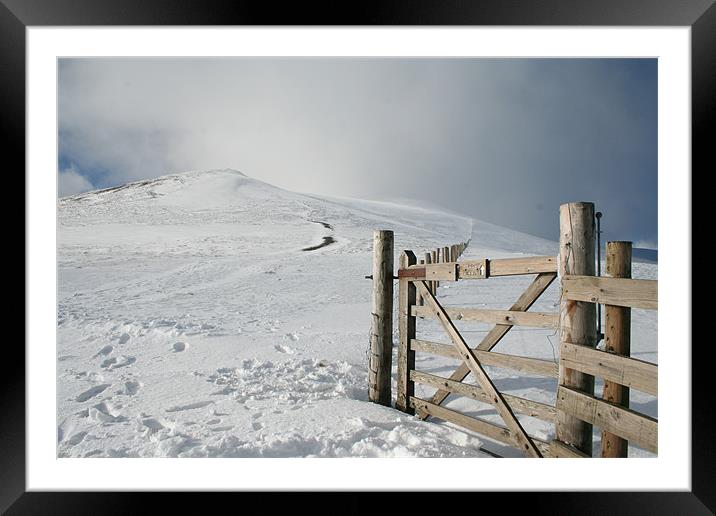 Summit Gateway to Skidaw Framed Mounted Print by George Oxley