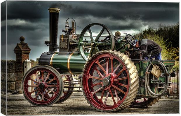 Traction Engine PT1916 Canvas Print by Kevin Tate