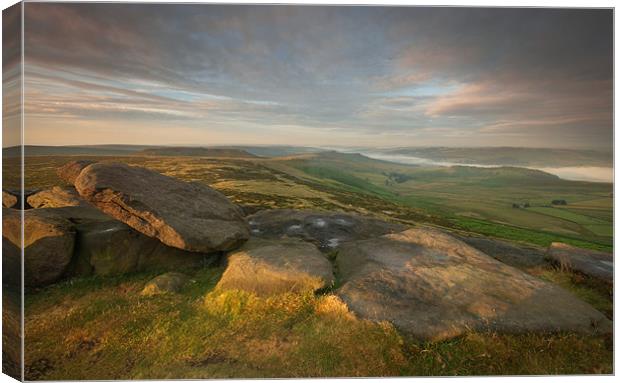 Stanage Edge Canvas Print by Richard Cooper