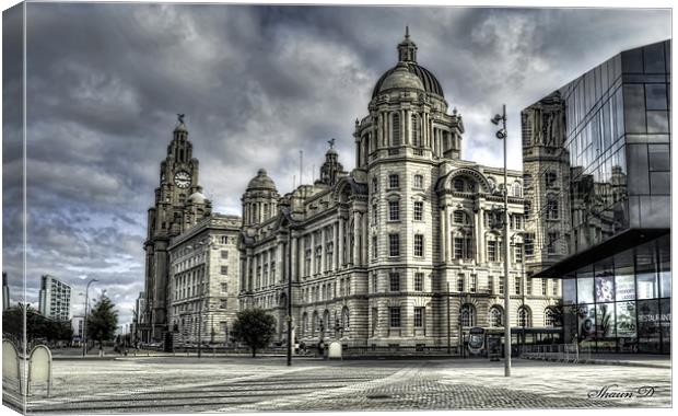 LIVERPOOL WATERFRONT Canvas Print by Shaun Dickinson
