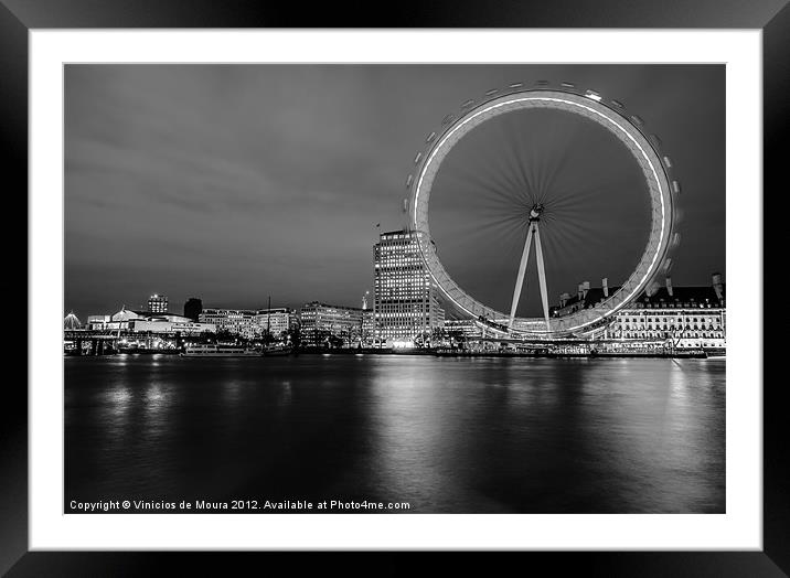 London Eye Framed Mounted Print by Vinicios de Moura
