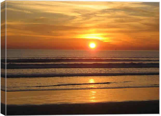 San Diego sunset Canvas Print by Lori Allan