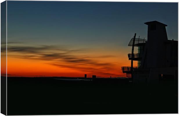 Llanelli Discovery Centre at Sunset. Canvas Print by Becky Dix
