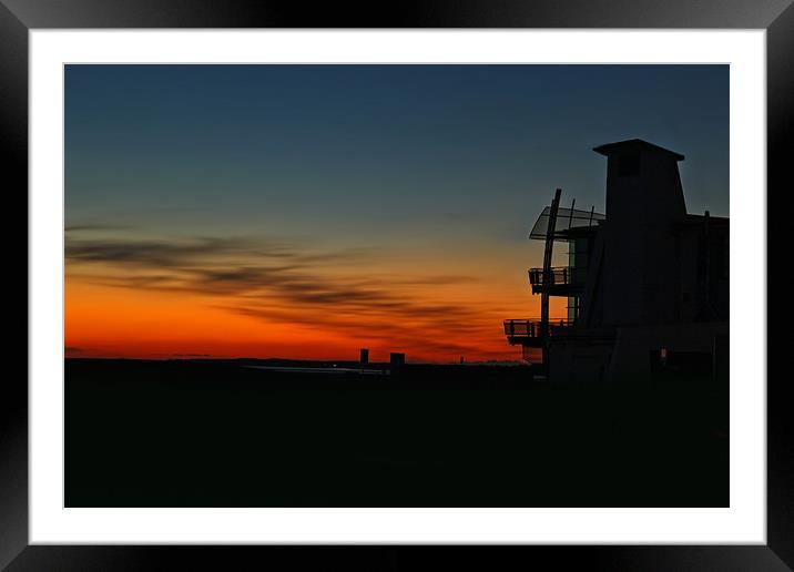 Llanelli Discovery Centre at Sunset. Framed Mounted Print by Becky Dix